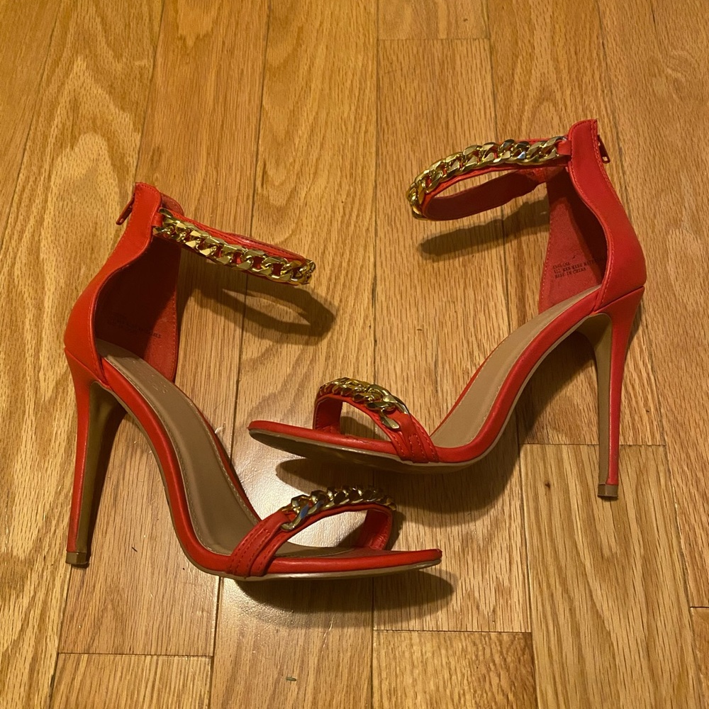 Coral stiletto pumps